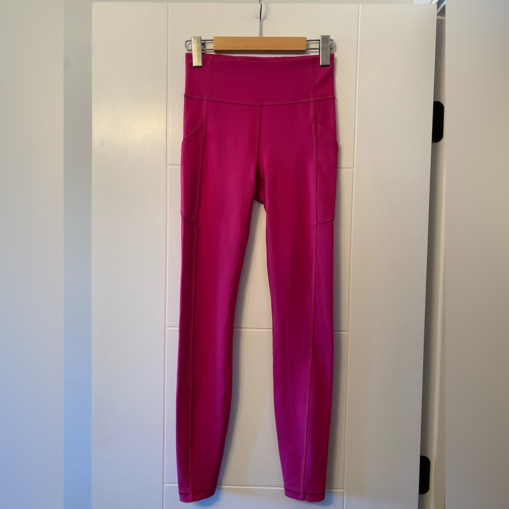 LULULEMON- Fast & Free High Rise Tight 28”